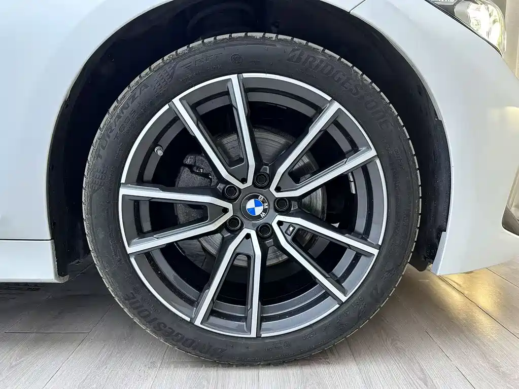 BMW 3 Series — фото 9