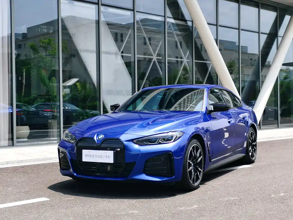BMW i4 M