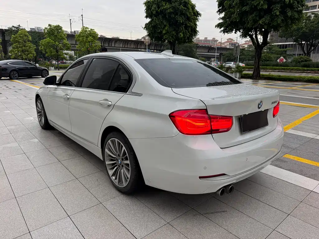 BMW 3 Series — фото 6