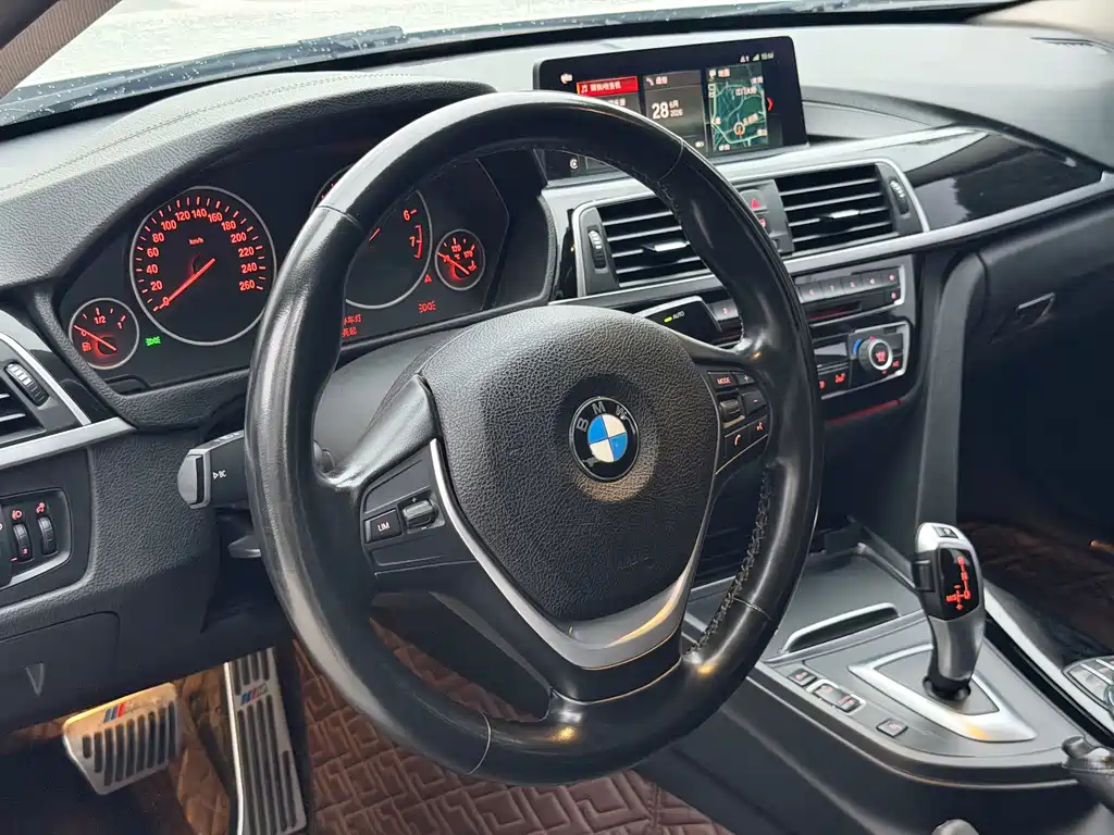 BMW 3 Series — фото 9