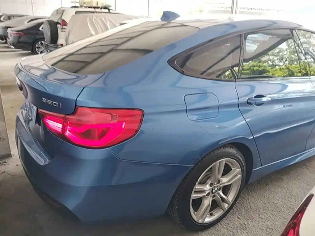 BMW 3 Series GT — фото 7
