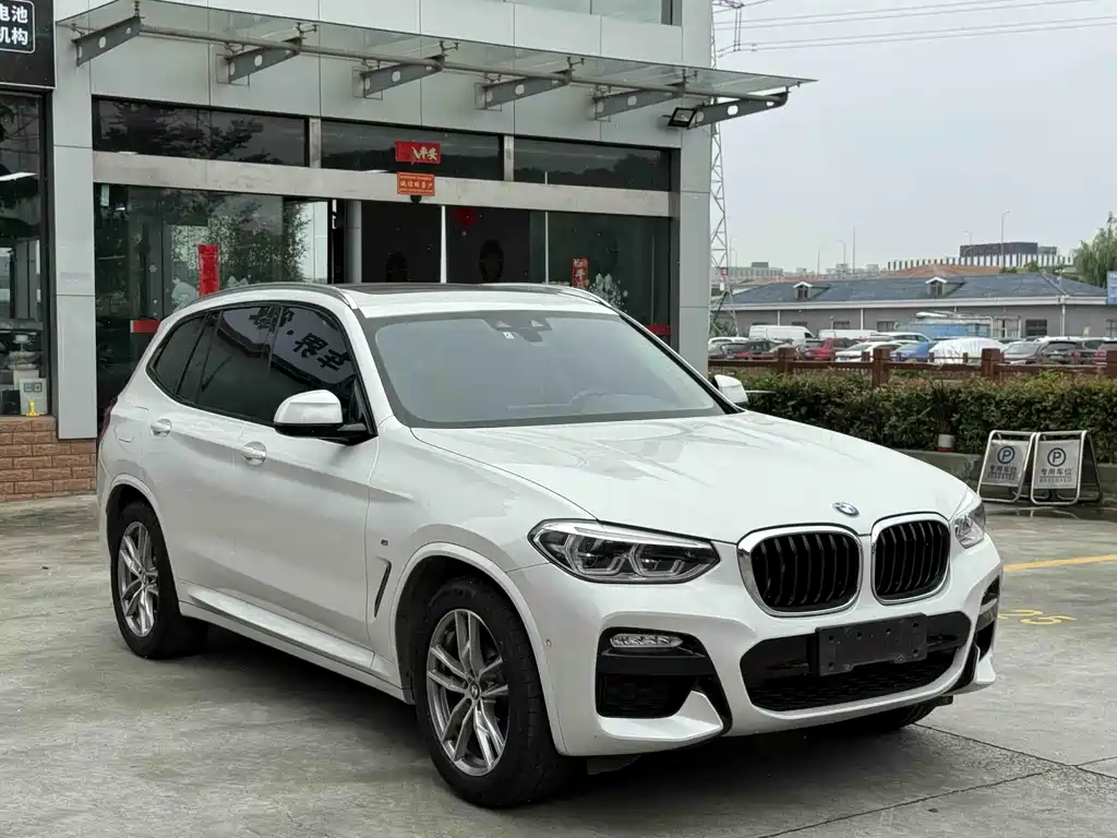 BMW X3 — фото 2
