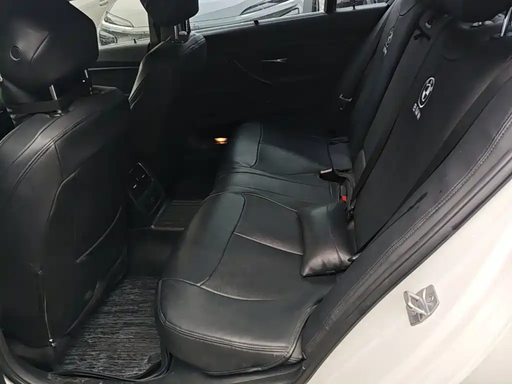 BMW 3 Series — фото 17