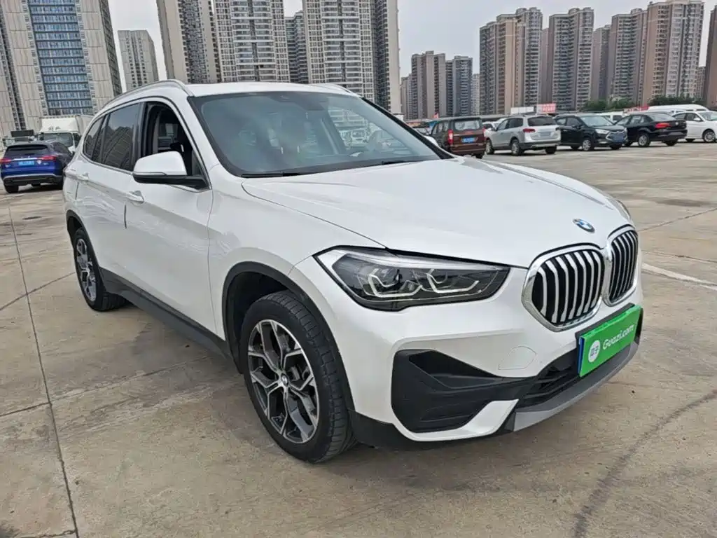 BMW X1 — фото 4