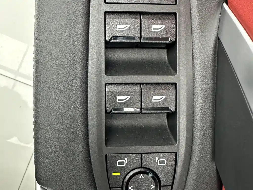 BMW X1 — фото 11