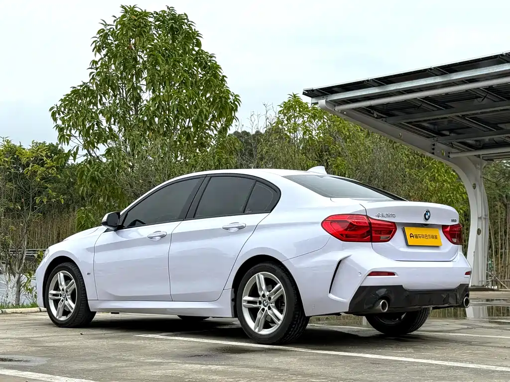 BMW 1 Series — фото 7