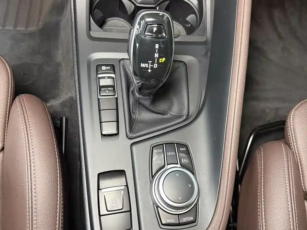 BMW X1 — фото 15