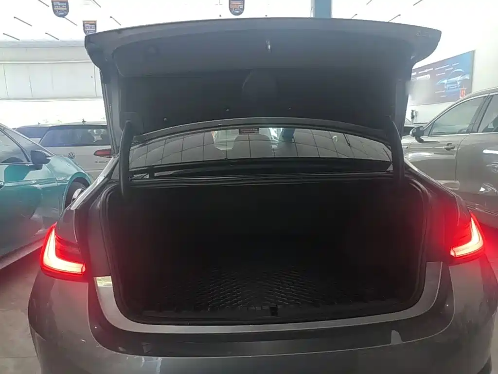 BMW i3 — фото 19