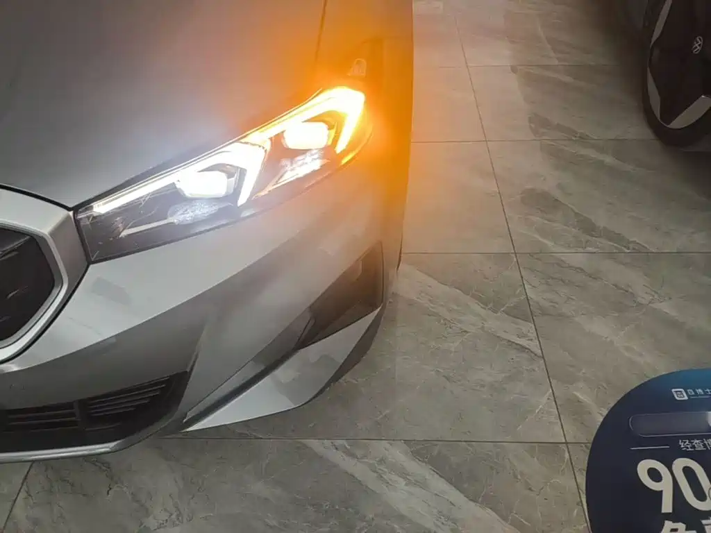 BMW i3 — фото 24
