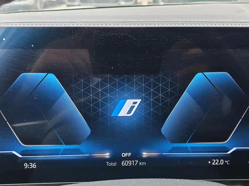 BMW i3 — фото 14