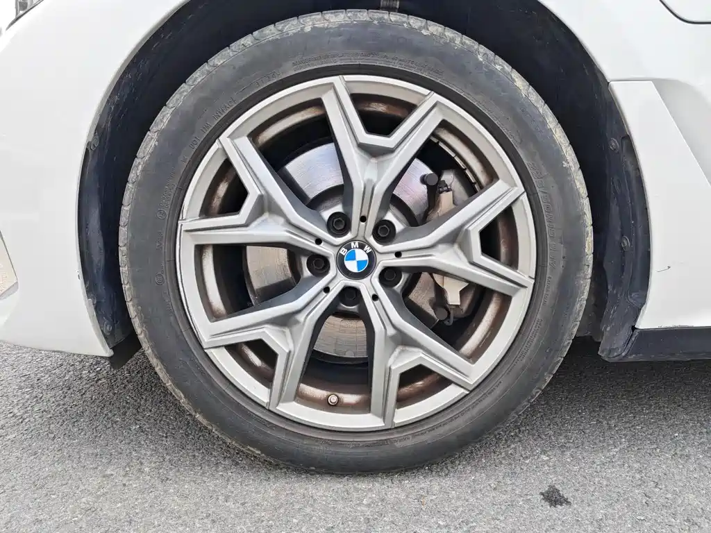 BMW i3 — фото 9