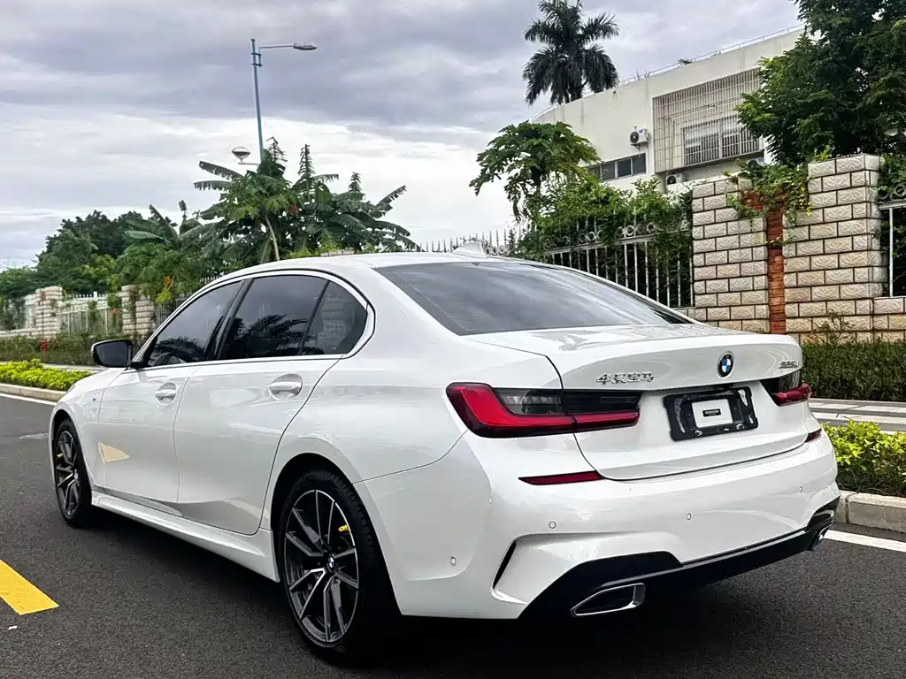 BMW 3 Series — фото 14