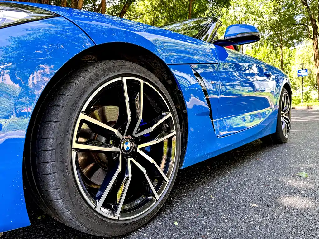 BMW Z4 — фото 6