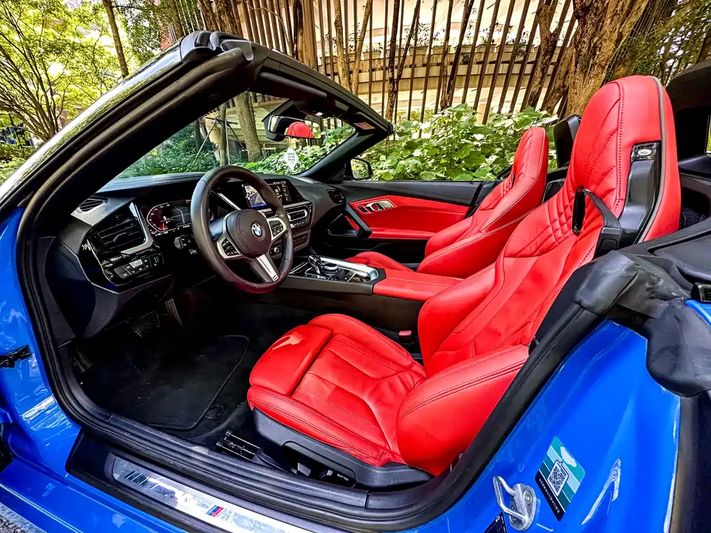 BMW Z4 — фото 9