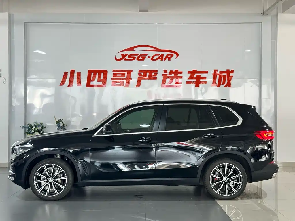 BMW X5 (Import) — фото 8