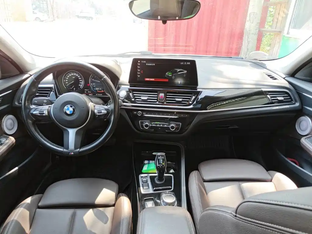 BMW 1 Series — фото 10