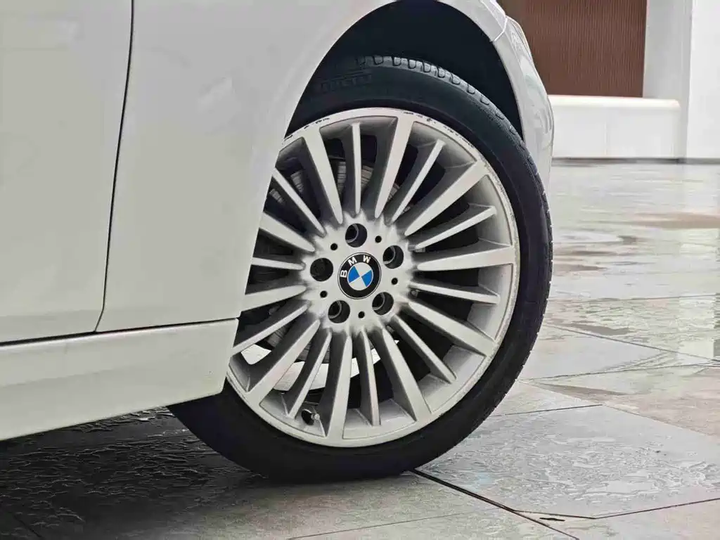 BMW 3 Series — фото 5