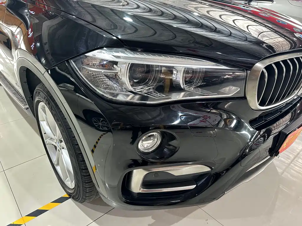 BMW X6 — фото 24