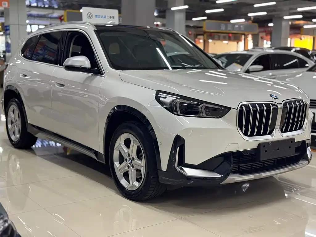 BMW X1 — фото 3