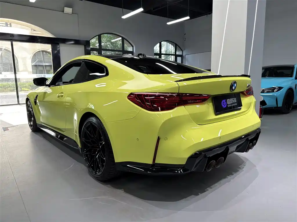 BMW M4 — фото 4