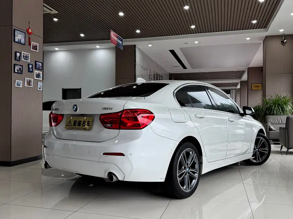 BMW 1 Series — фото 5