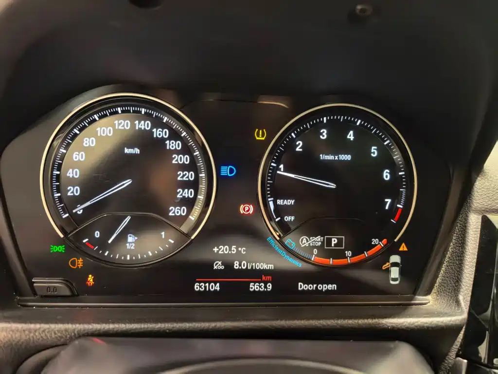 BMW 1 Series — фото 10