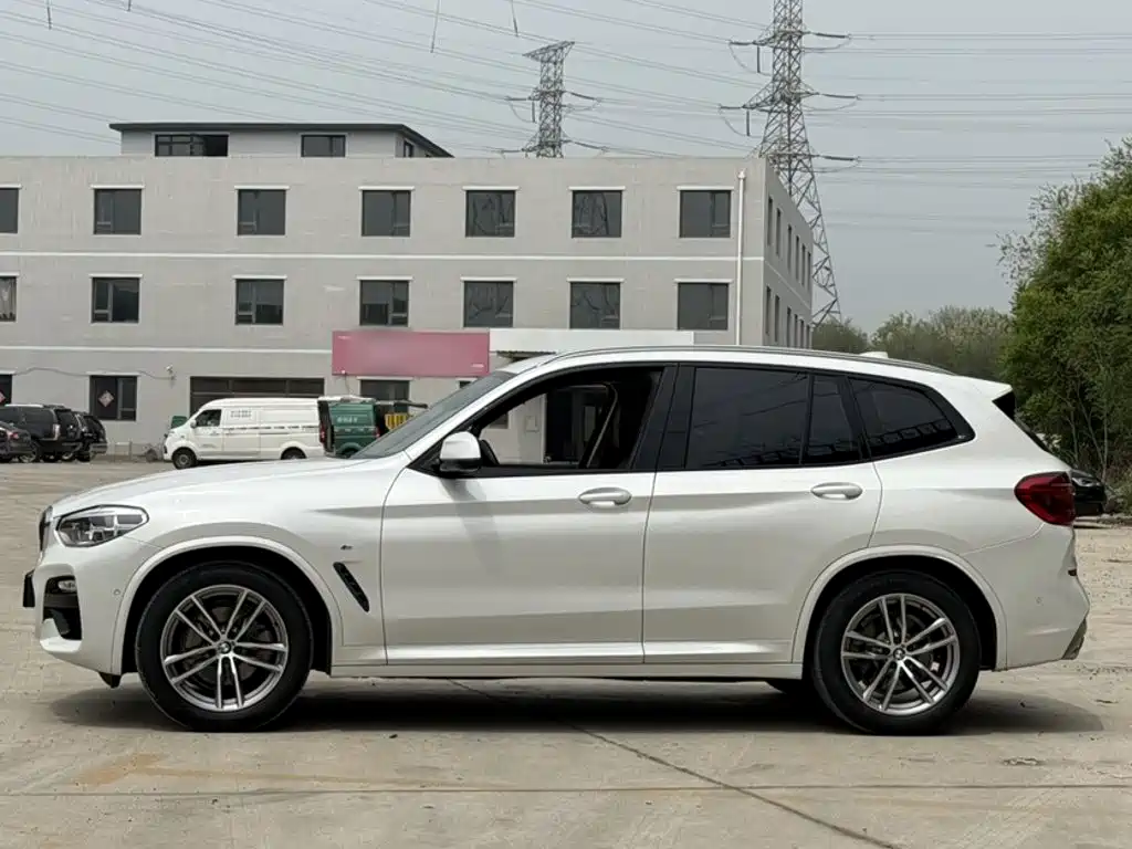 BMW X3 — фото 5