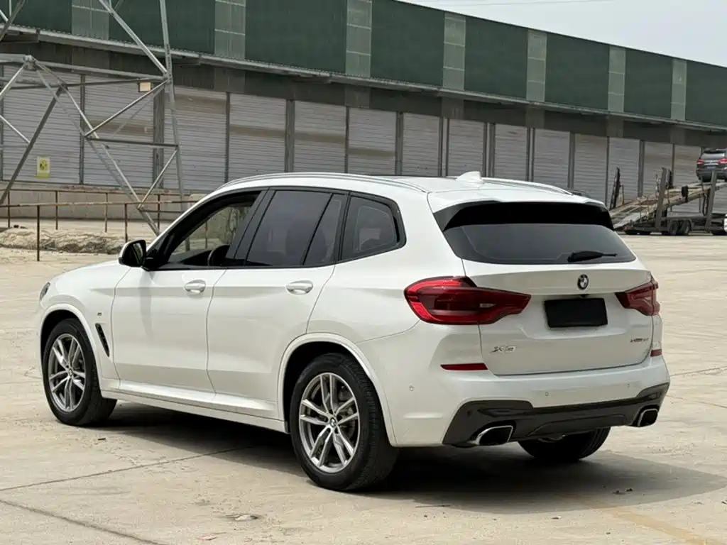 BMW X3 — фото 6