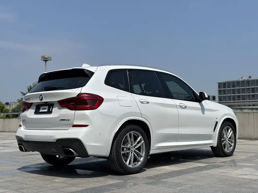 BMW X3 — фото 4