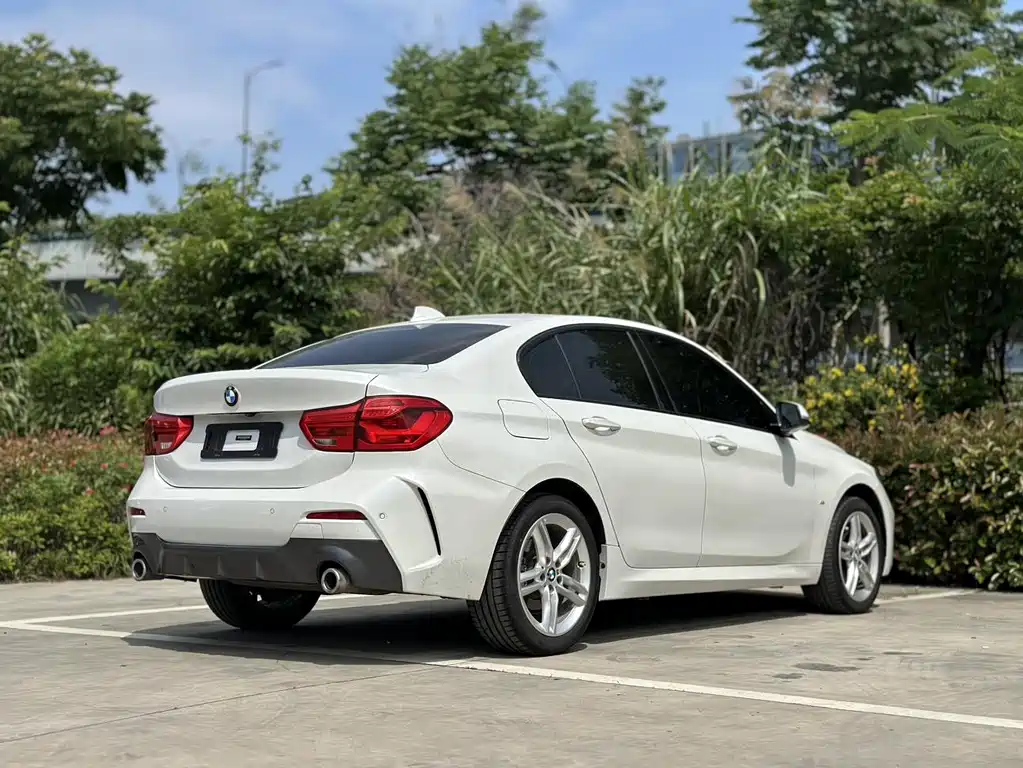 BMW 1 Series — фото 13