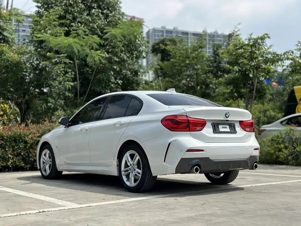 BMW 1 Series — фото 17