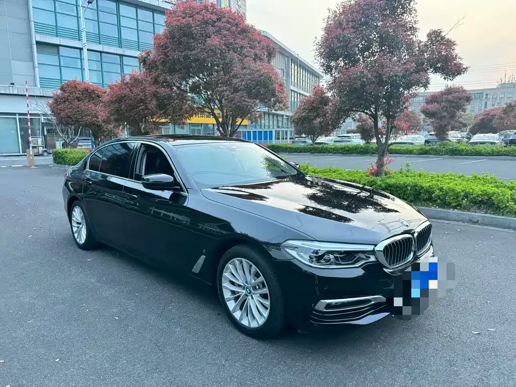 BMW 5 Series New Energy — фото 3