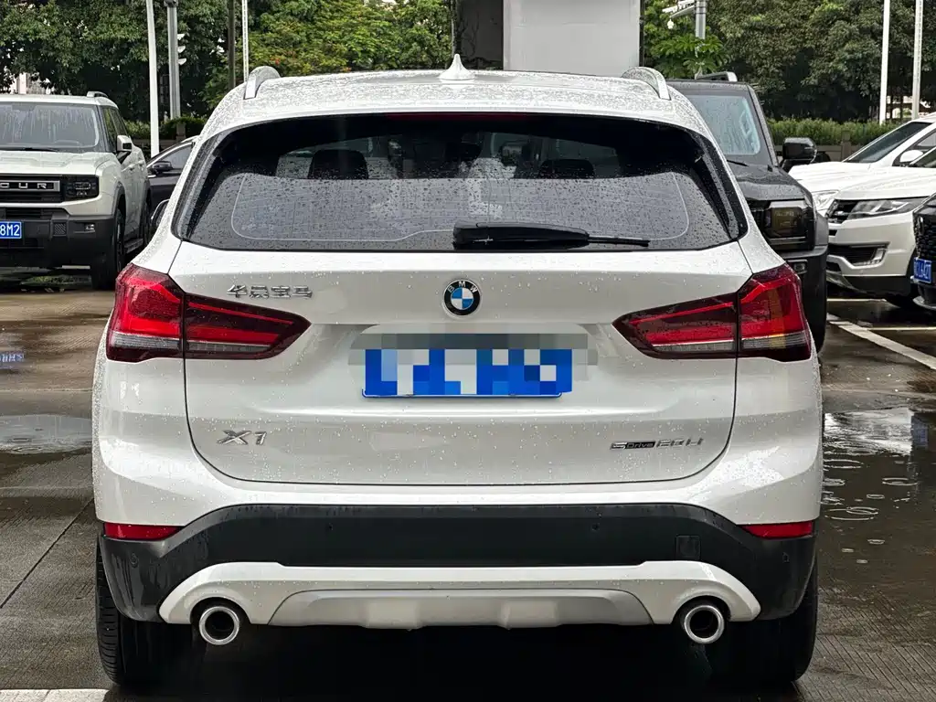 BMW X1 — фото 6