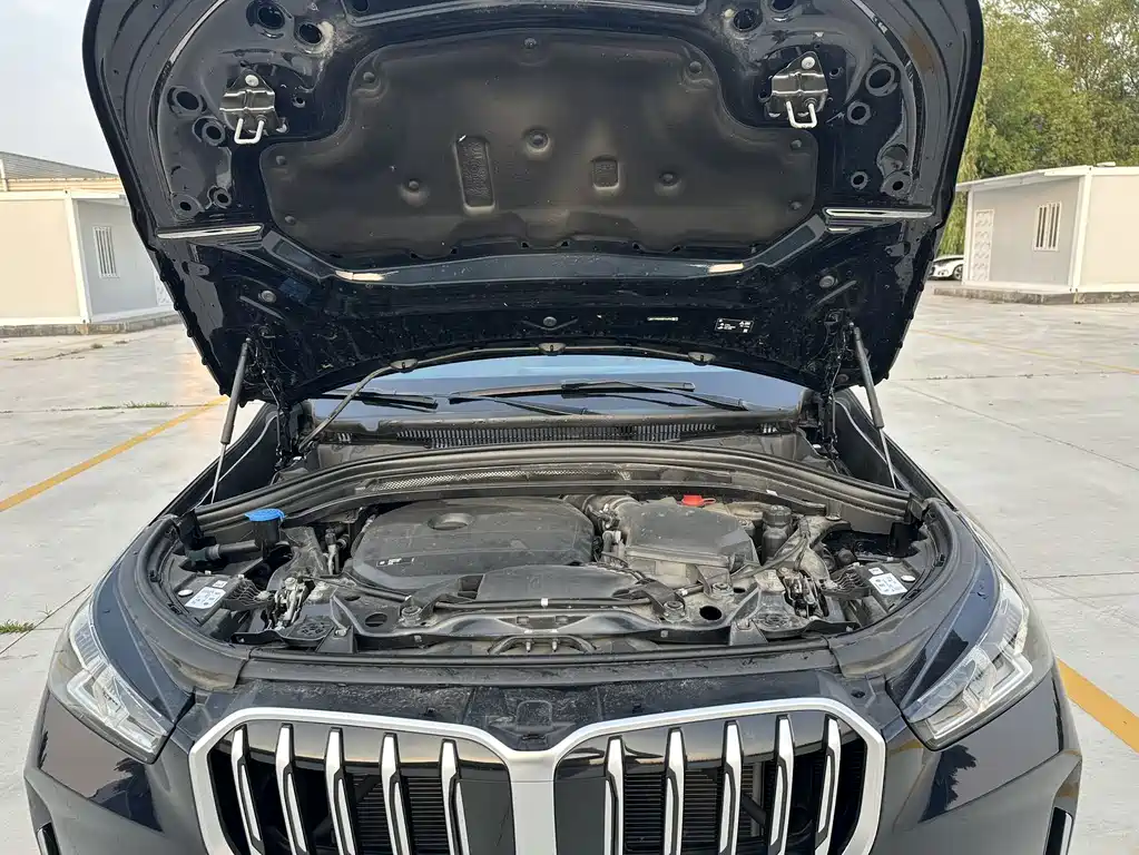 BMW X1 — фото 13
