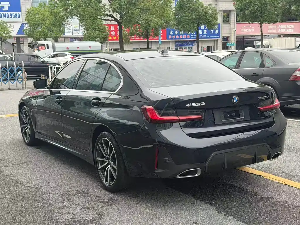 BMW 3 Series — фото 12