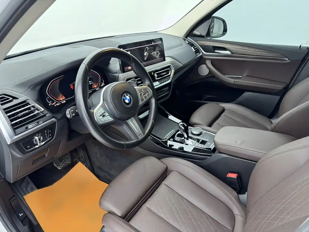 BMW X3 — фото 15