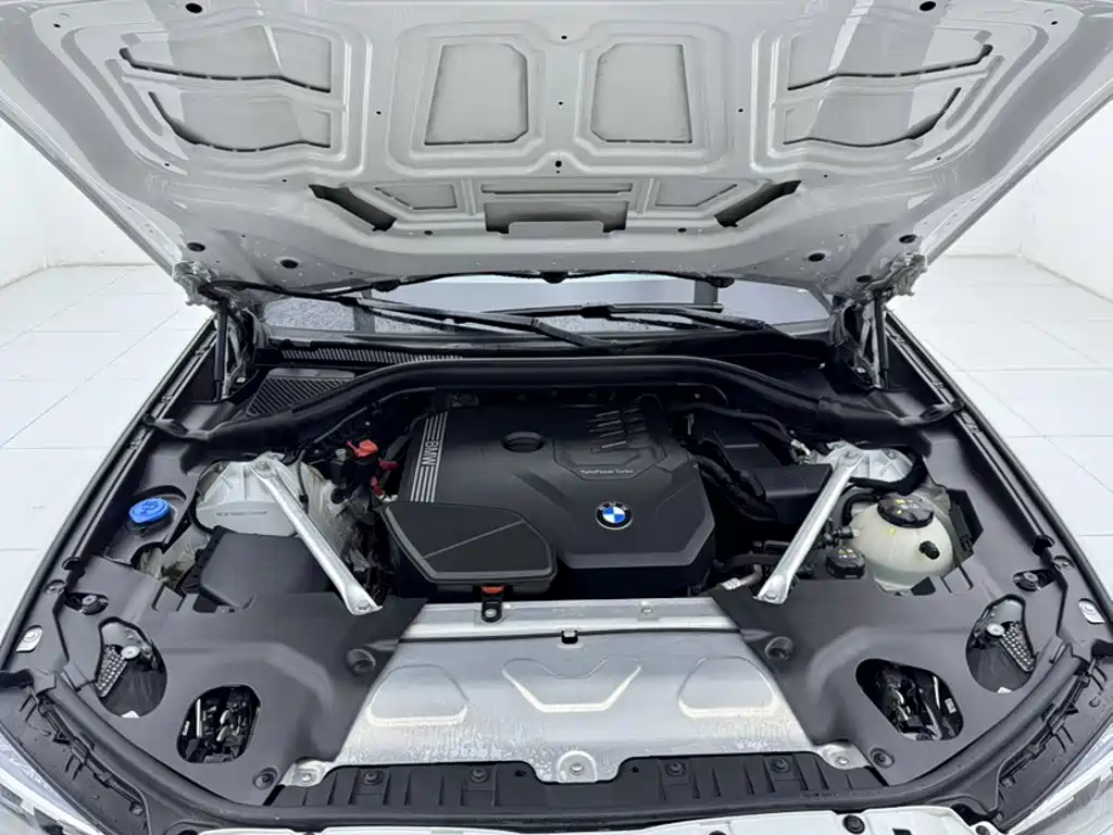 BMW X3 — фото 10
