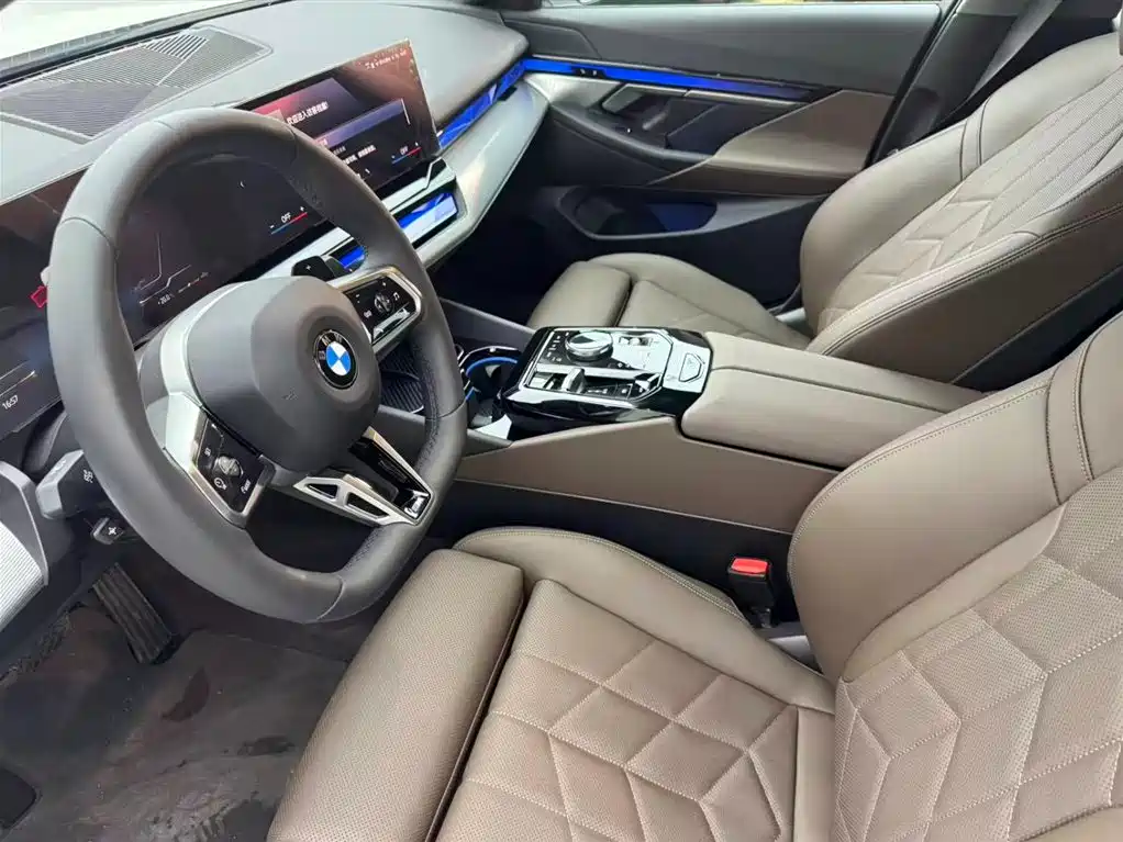 BMW 5 Series (Import) — фото 8