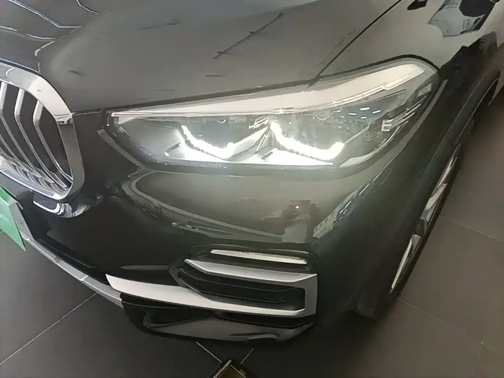 BMW X5 (Import) — фото 24