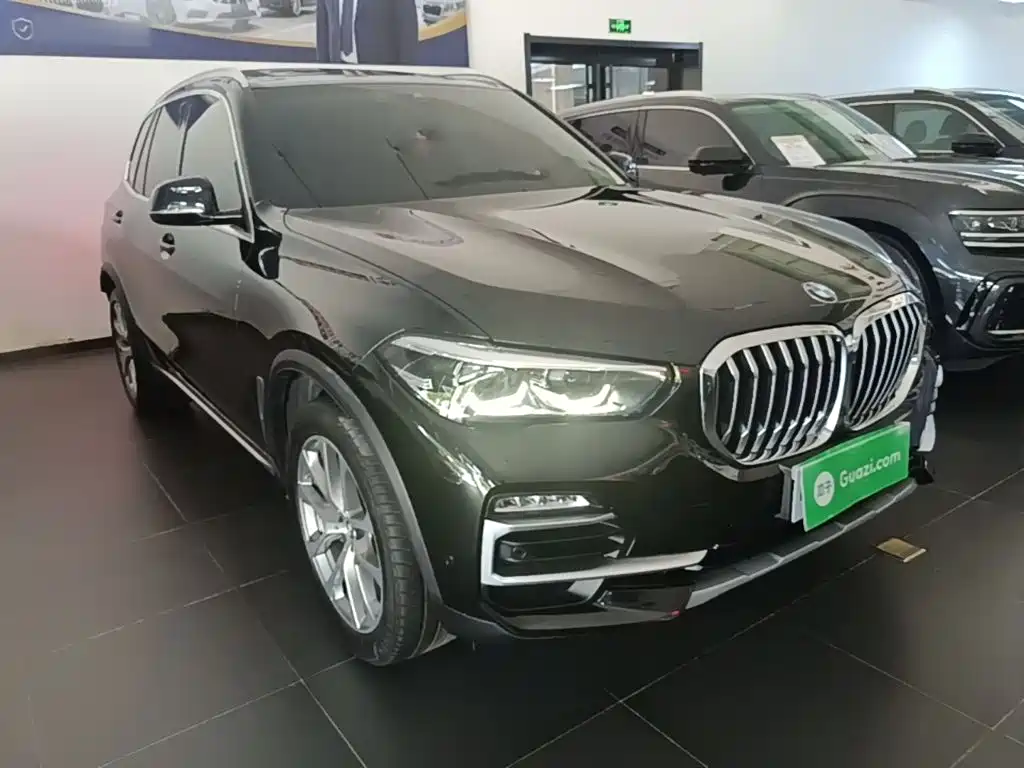 BMW X5 (Import) — фото 4