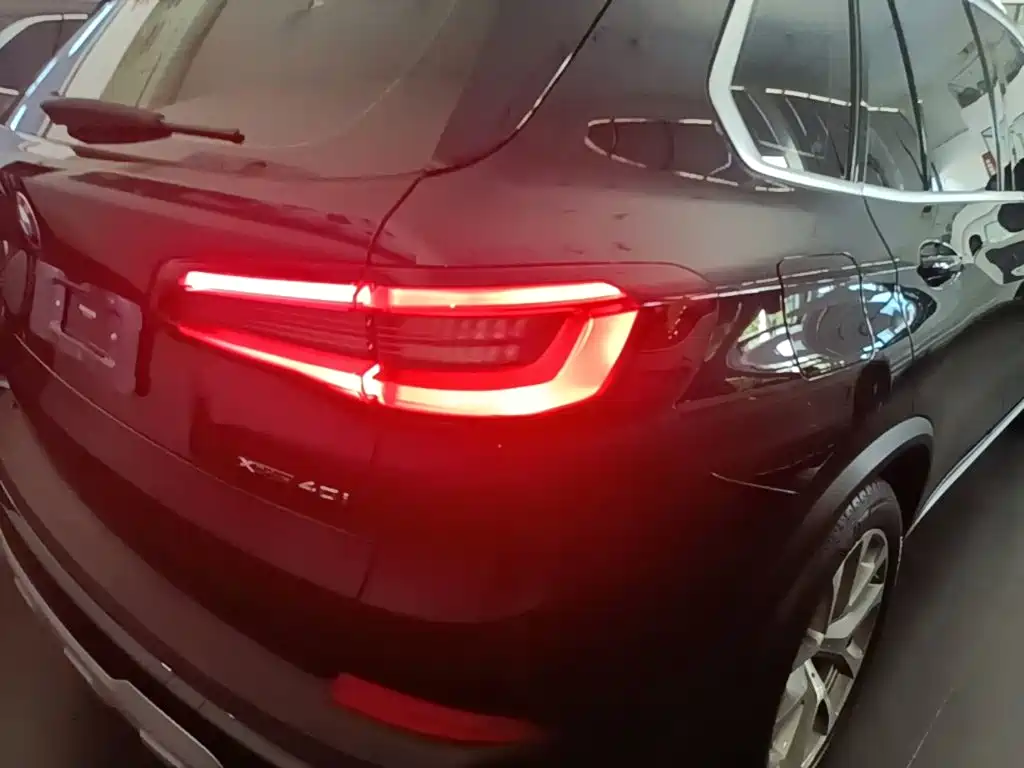 BMW X5 (Import) — фото 8