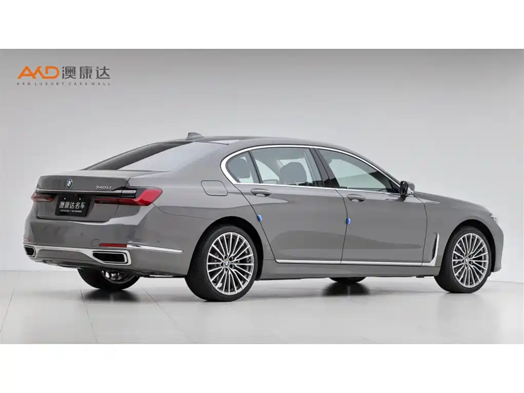 BMW 7 Series — фото 3