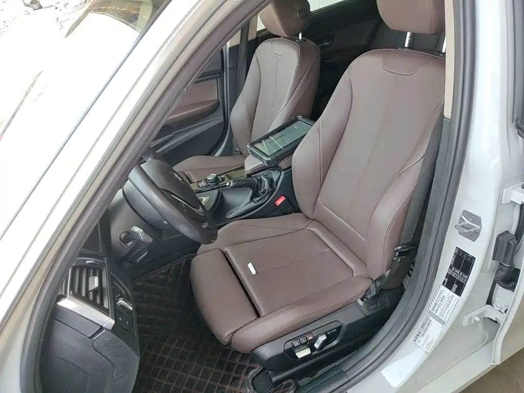 BMW 3 Series — фото 15