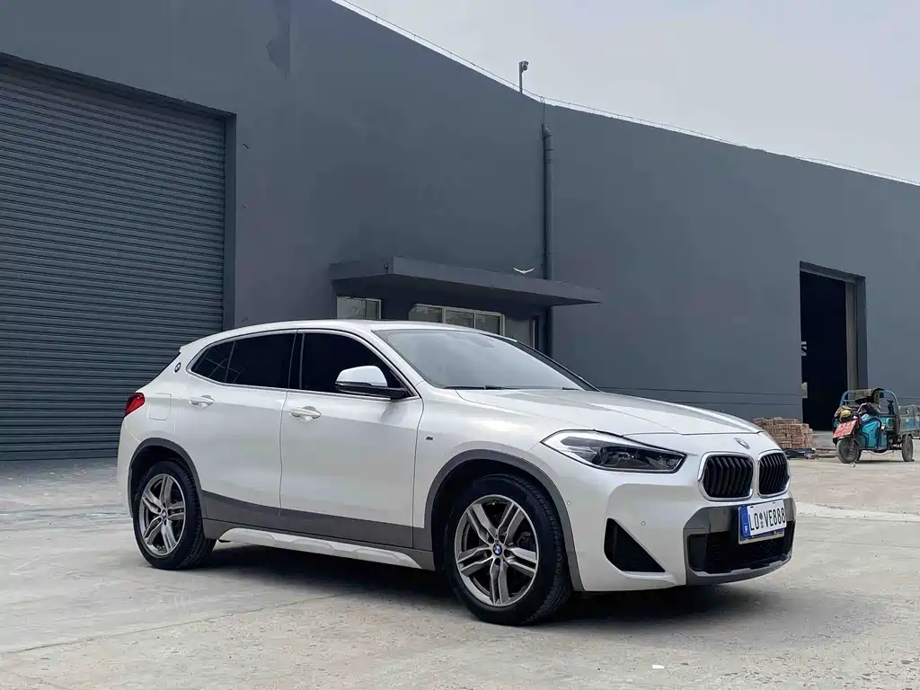 BMW X2 — фото 3