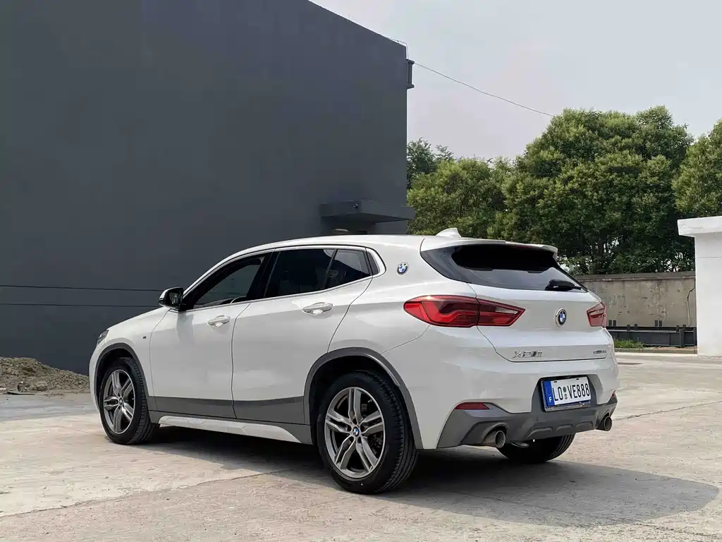 BMW X2 — фото 6
