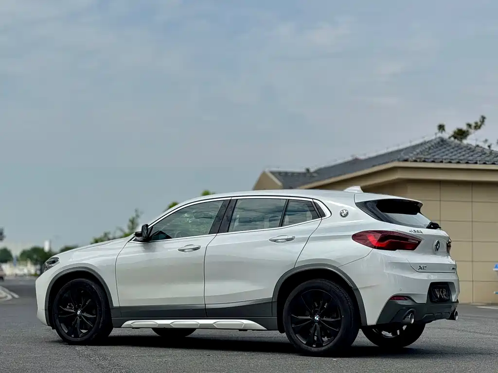BMW X2 — фото 9