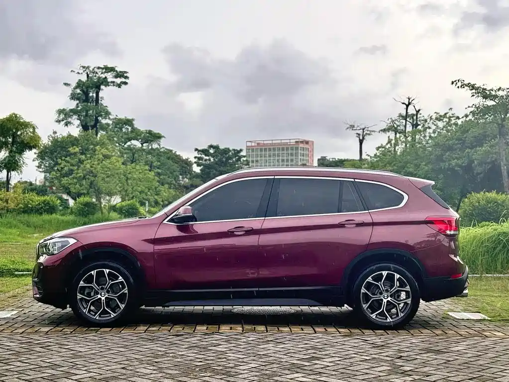 BMW X1 — фото 4