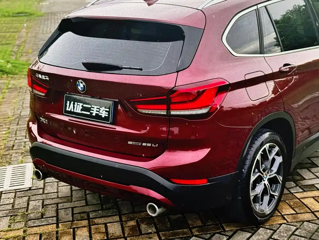 BMW X1 — фото 6