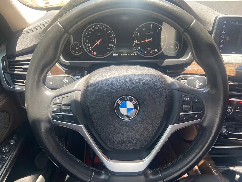 BMW X5 (Import) — фото 9