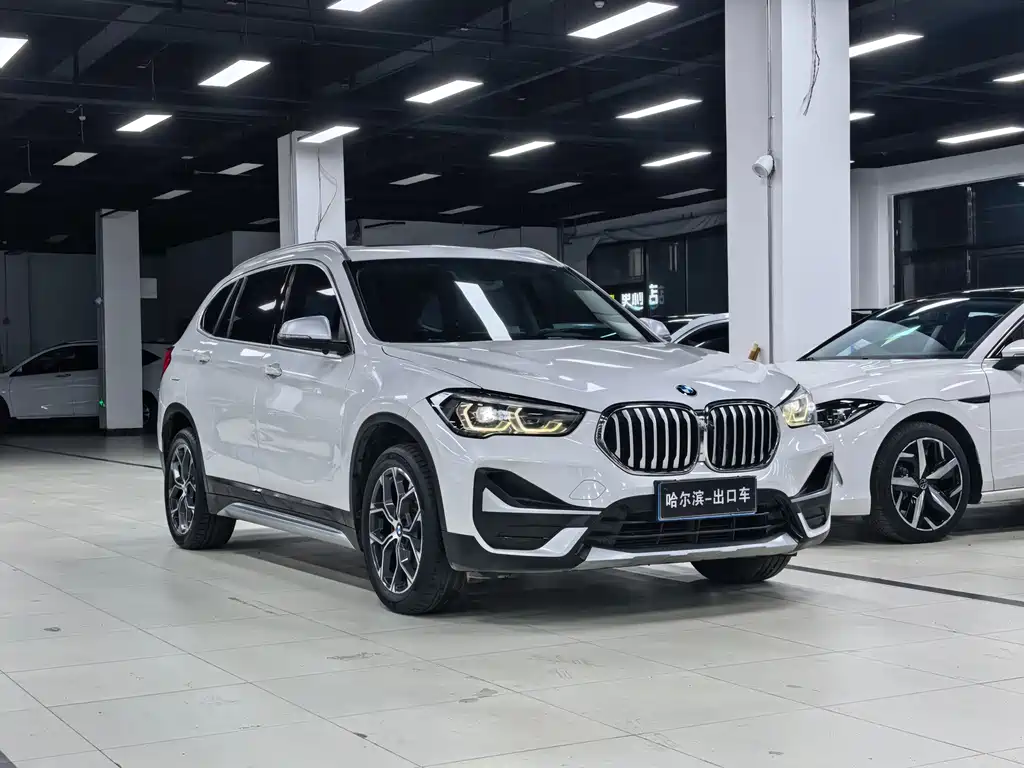 BMW X1 — фото 3